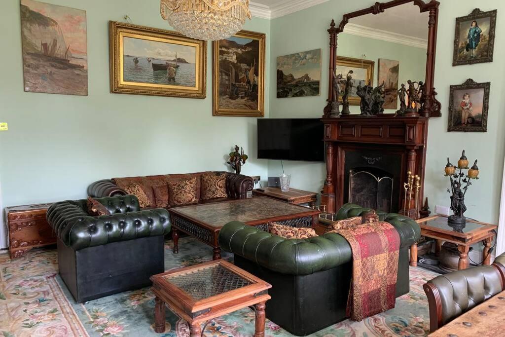 Luxurious Apartment In Historic Mansion - Sleeps 7 Ladock Ngoại thất bức ảnh